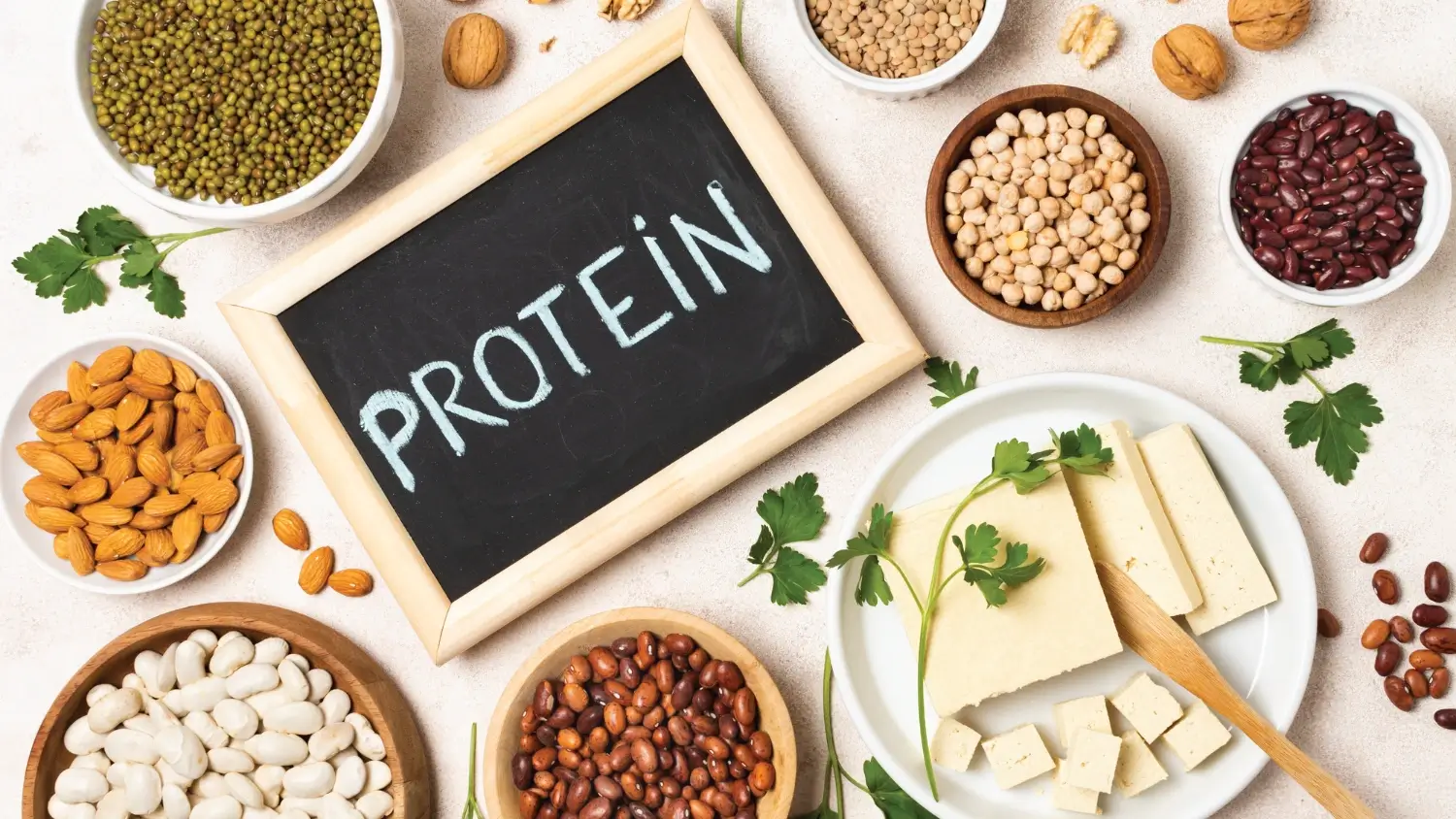 You are currently viewing High-Protein Foods That Keep You Full and Help You Slim Down